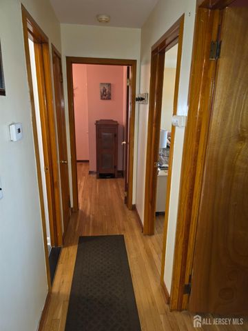 19 E 2nd Street, Port Reading, NJ 07064