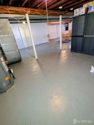 19 E 2nd Street, Port Reading, NJ 07064