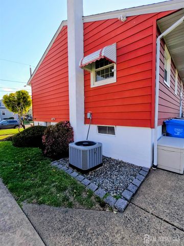 19 E 2nd Street, Port Reading, NJ 07064
