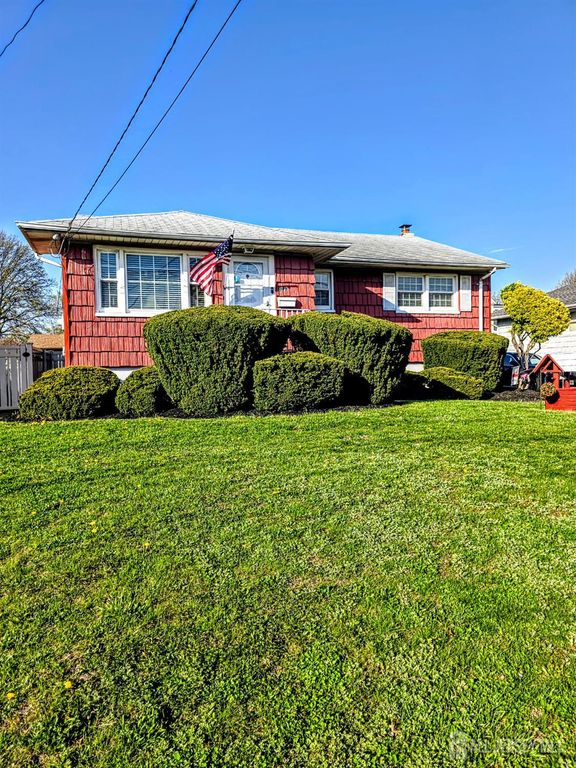19 E 2nd Street, Port Reading, NJ 07064