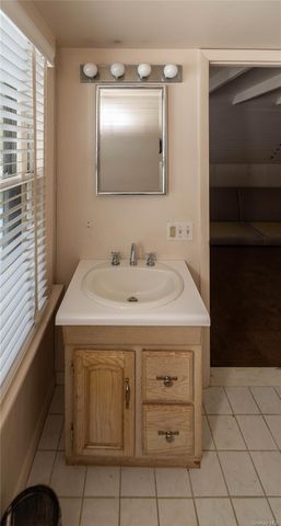 4 Sengen Lane, Cornwall On Hudson, NY 12520