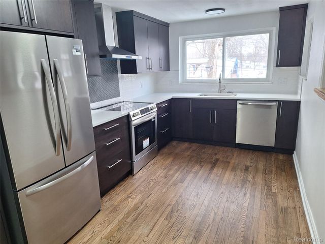 607 S Connecticut Avenue, Royal Oak, MI 48067