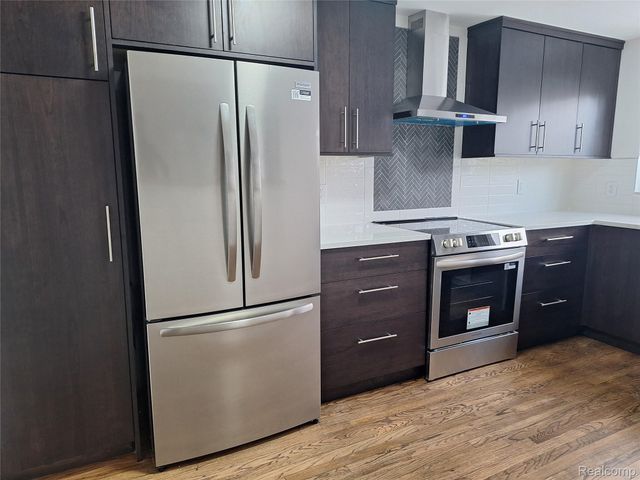 607 S Connecticut Avenue, Royal Oak, MI 48067