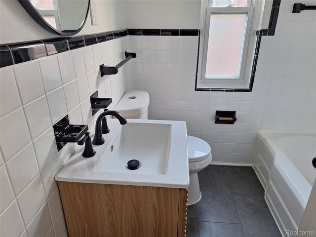 607 S Connecticut Avenue, Royal Oak, MI 48067