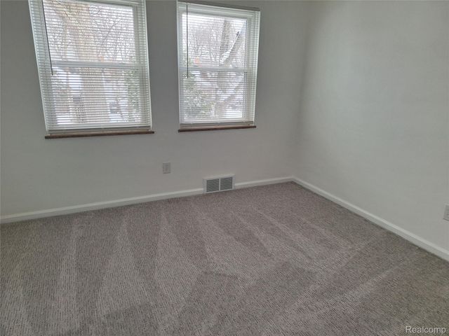 607 S Connecticut Avenue, Royal Oak, MI 48067