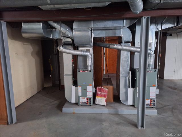 607 S Connecticut Avenue, Royal Oak, MI 48067