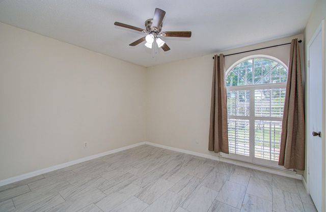 8820 Bissonnet Street, Houston, TX 77074