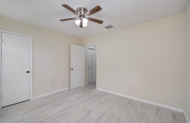8820 Bissonnet Street, Houston, TX 77074