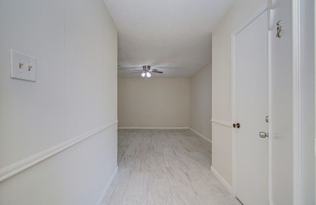 8820 Bissonnet Street, Houston, TX 77074