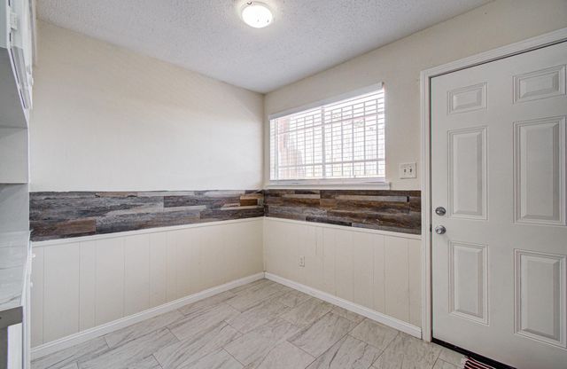 8820 Bissonnet Street, Houston, TX 77074