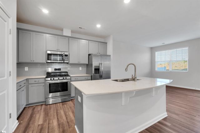 312 E Compass Way, Easley, SC 29640