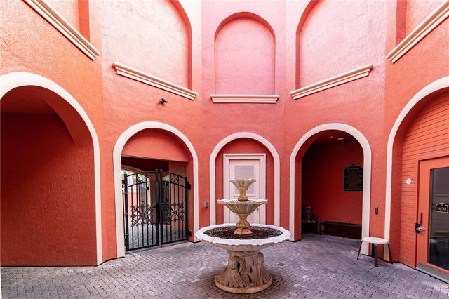 2724 VIA MURANO 639, Clearwater, FL 33764