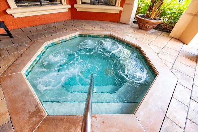 2724 VIA MURANO 639, Clearwater, FL 33764