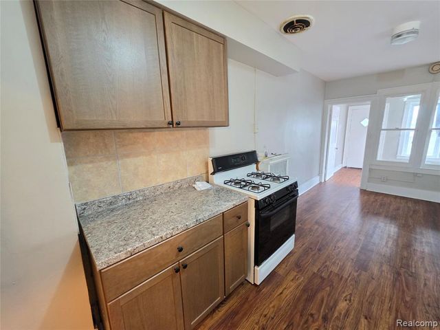 13333 Michigan Avenue, Dearborn, MI 48126