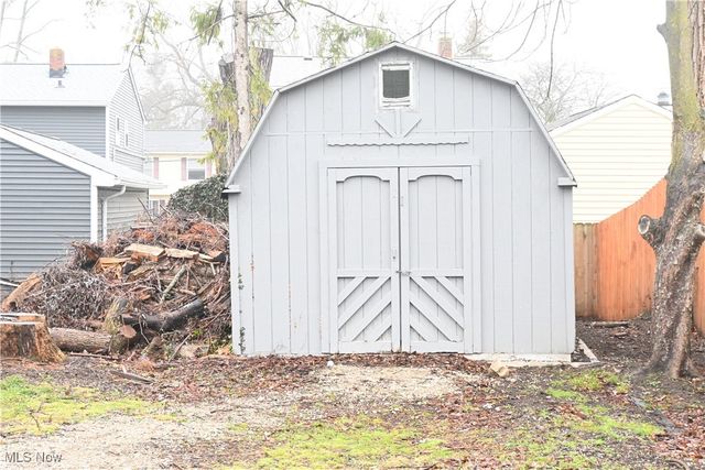 130 Traymore Boulevard, Eastlake, OH 44095