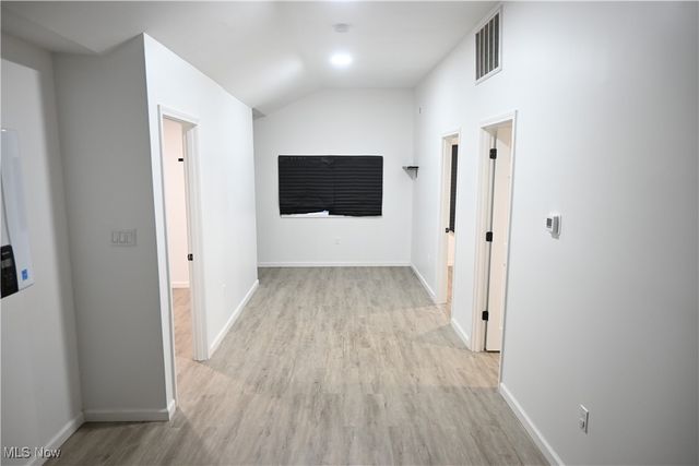 130 Traymore Boulevard, Eastlake, OH 44095