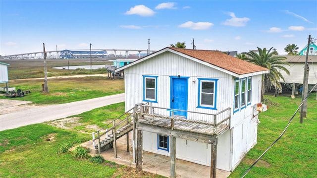 415 Treaty Drive, Surfside Beach, TX 77541