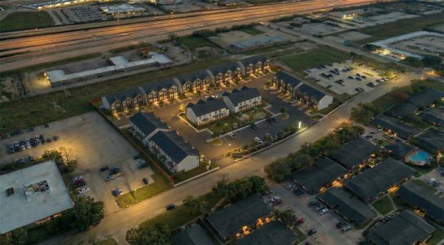 81 Northpoint Drive Building 7 A, Houston, TX 77060