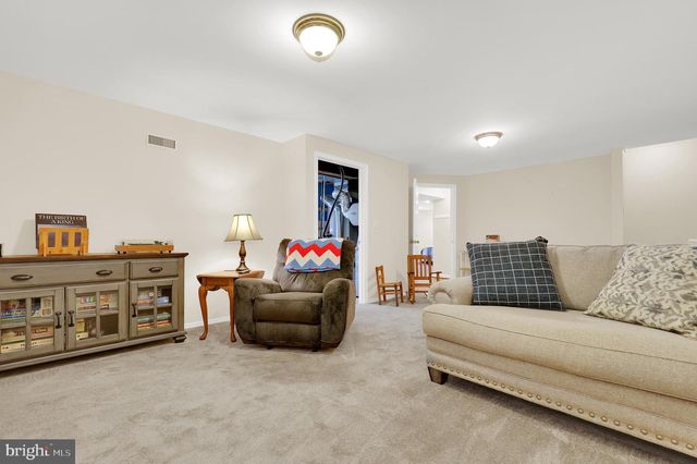 255 BRAEBURN DR, Walkersville, MD 21793
