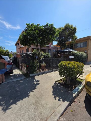 1236 W 24th, Los Angeles, CA 90007