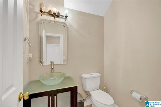 5853 WATERSTONE POINT, Hoover, AL 35244