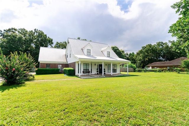 9596 Christy Street, Creola, AL 36525