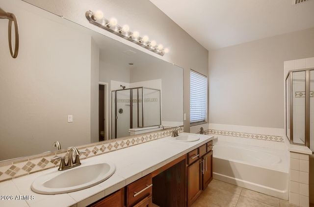 797 W AGRARIAN HILLS Drive, San Tan Valley, AZ 85143