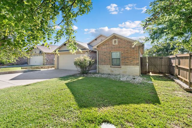 405 Magnolia Street, Hico, TX 76457