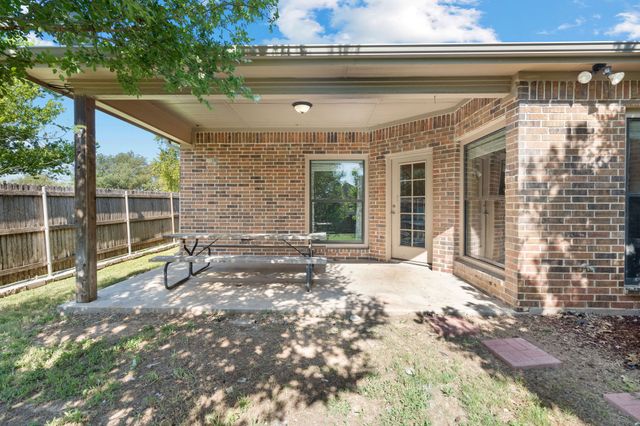 405 Magnolia Street, Hico, TX 76457