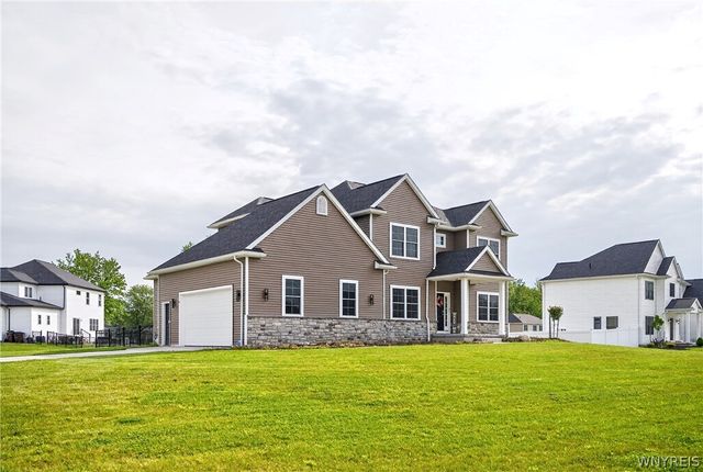 4 Wentworth Drive, Orchard Park, NY 14127
