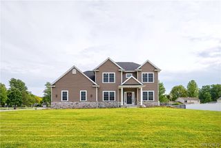 4 Wentworth Drive, Orchard Park, NY 14127