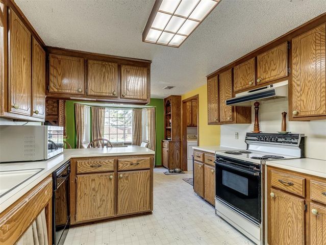 8401 Bellmon Avenue, Oklahoma City, OK 73149