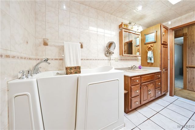 9975 Hardpan Road, Evans, NY 14006