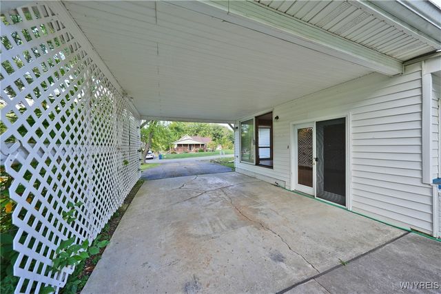 9975 Hardpan Road, Evans, NY 14006