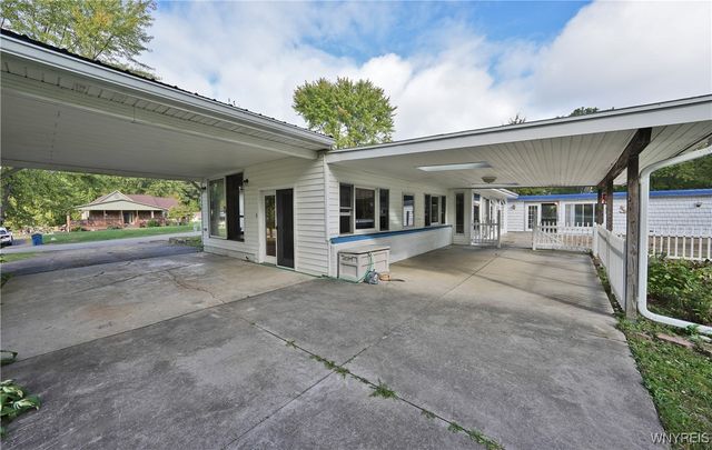 9975 Hardpan Road, Evans, NY 14006