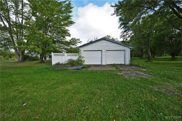 9975 Hardpan Road, Evans, NY 14006