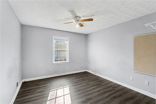 211 Powder Mill Drive, Dallas, GA 30157