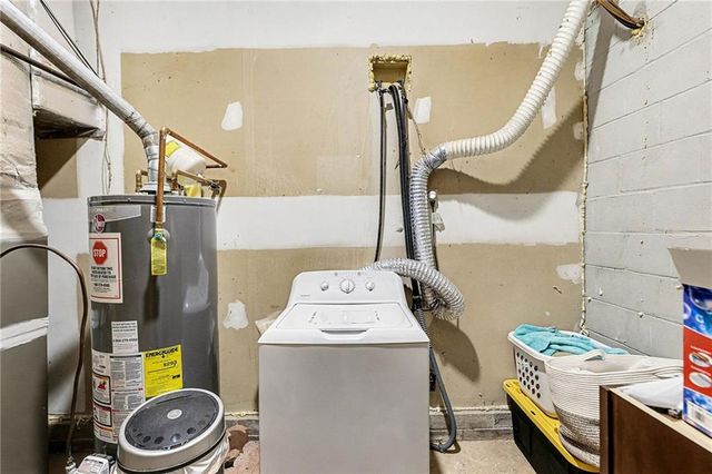 211 Powder Mill Drive, Dallas, GA 30157