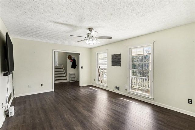 211 Powder Mill Drive, Dallas, GA 30157