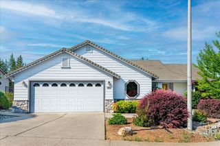963 Morgan Ranch Dr, Grass Valley, CA 95945