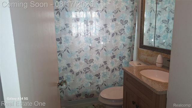 12947 Grayfield Street, Detroit, MI 48223
