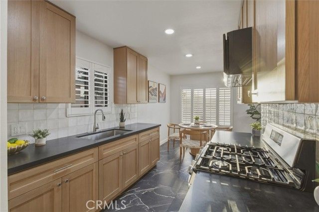 13918 Hillford, Compton, CA 90222