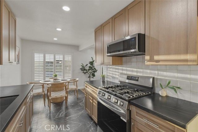 13918 Hillford, Compton, CA 90222