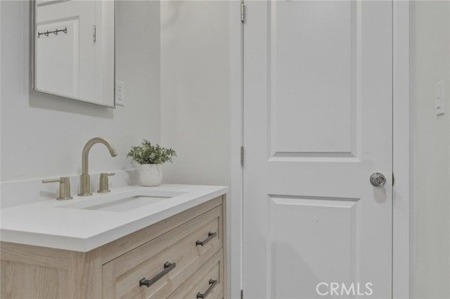 13918 Hillford, Compton, CA 90222