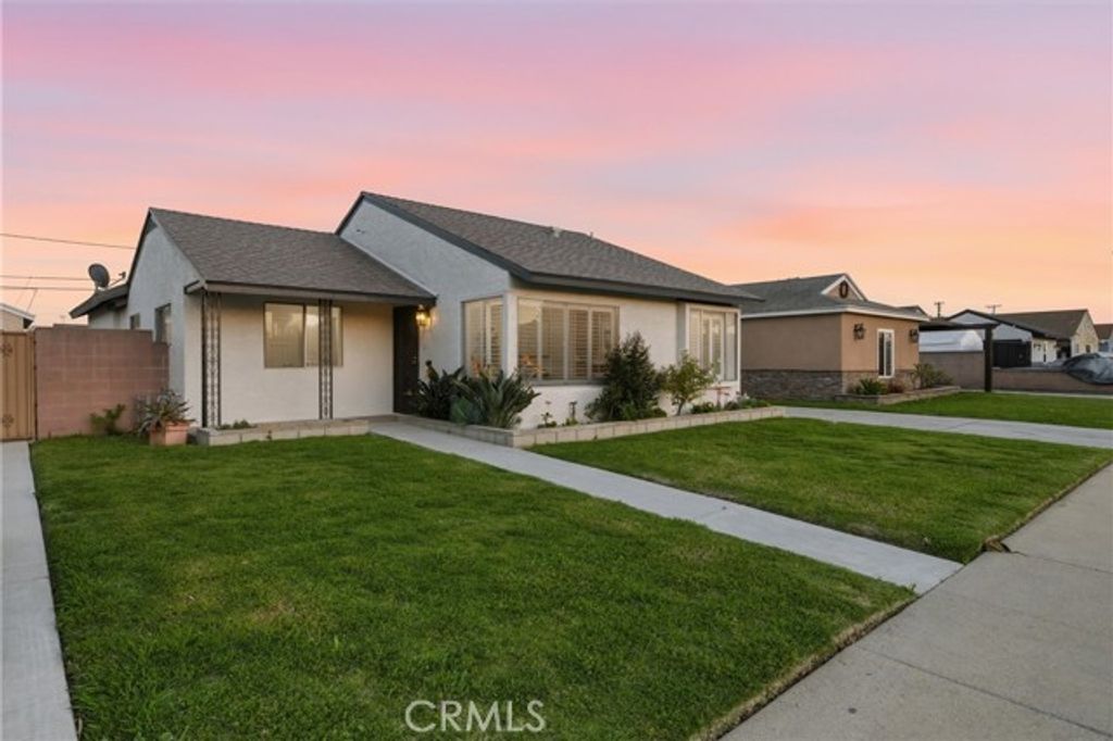 13918 Hillford, Compton, CA 90222