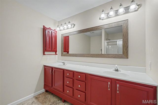 142 S Kings Road, Marthasville, MO 63357