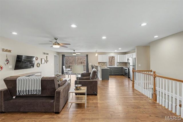 142 S Kings Road, Marthasville, MO 63357