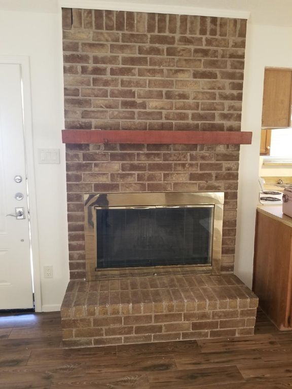 6492 Central Avenue, North Richland Hills, TX 76182