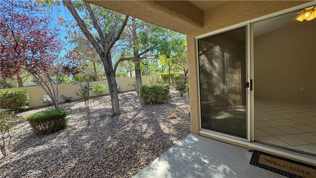 2202 Spring Water Drive, Las Vegas, NV 89134