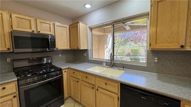 2202 Spring Water Drive, Las Vegas, NV 89134